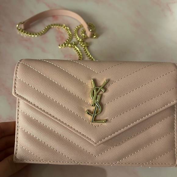 Yves Saint Laurent Blush Quilted Crossbody Bag YSL - Picture 3 of 7